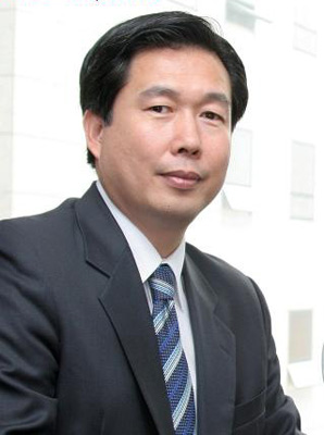 赵   敏